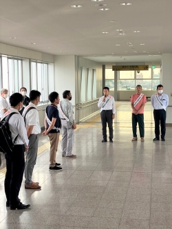 街頭啓発の様子1