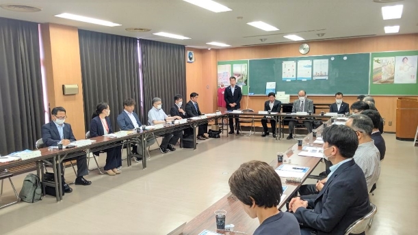 総会の様子