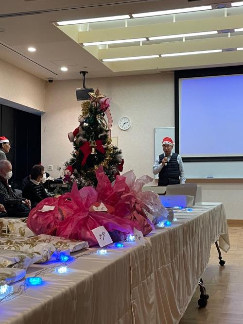 うたごえサロンでの挨拶の様子