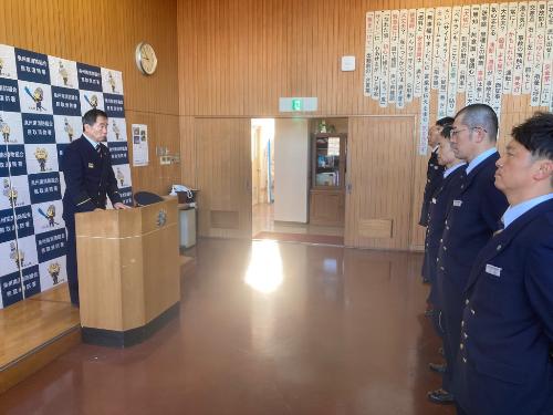 署内での訓示の様子