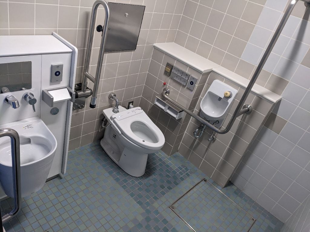 バリアフリートイレ