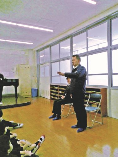 町長と児童との交流会