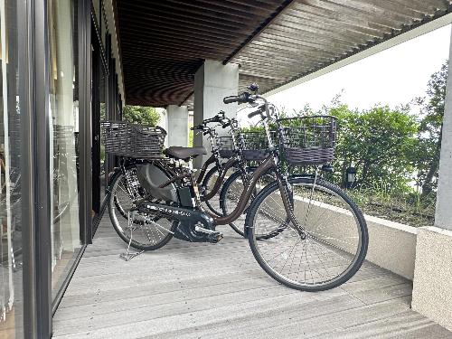 電動自転車3台の写真