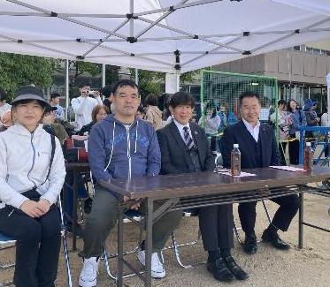 北小学校校長、PTA会長、吉田教育長と藤原町長