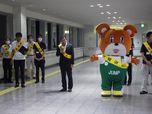 挨拶の様子