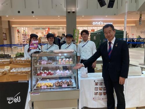 販売会の様子