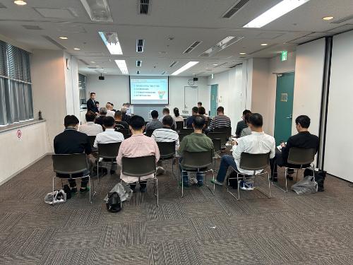 東小学校区 ひまわりドームの様子