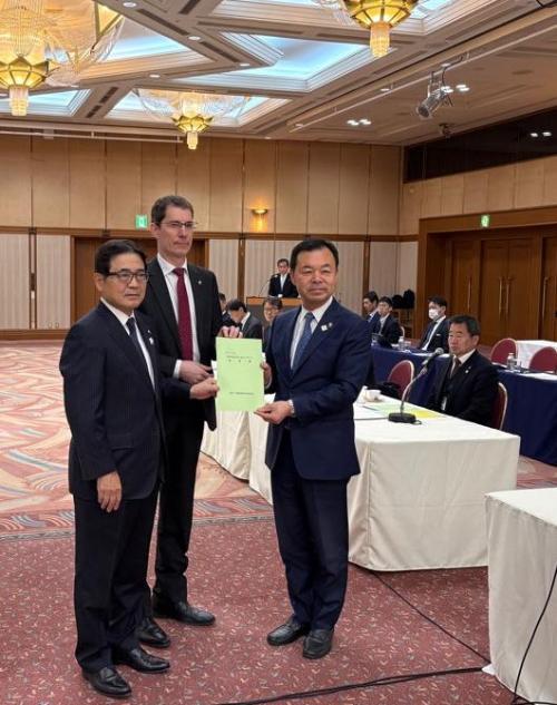 記念撮影の様子