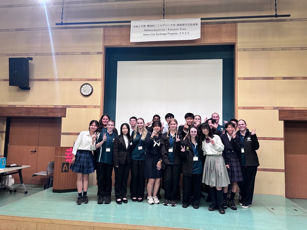 学生と最後の写真