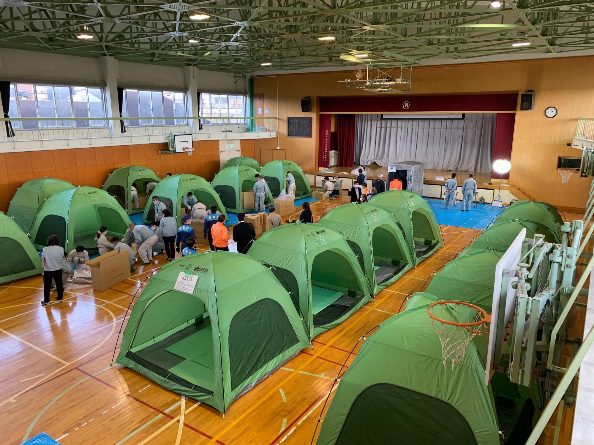 避難所の全体風景です