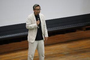 真道氏